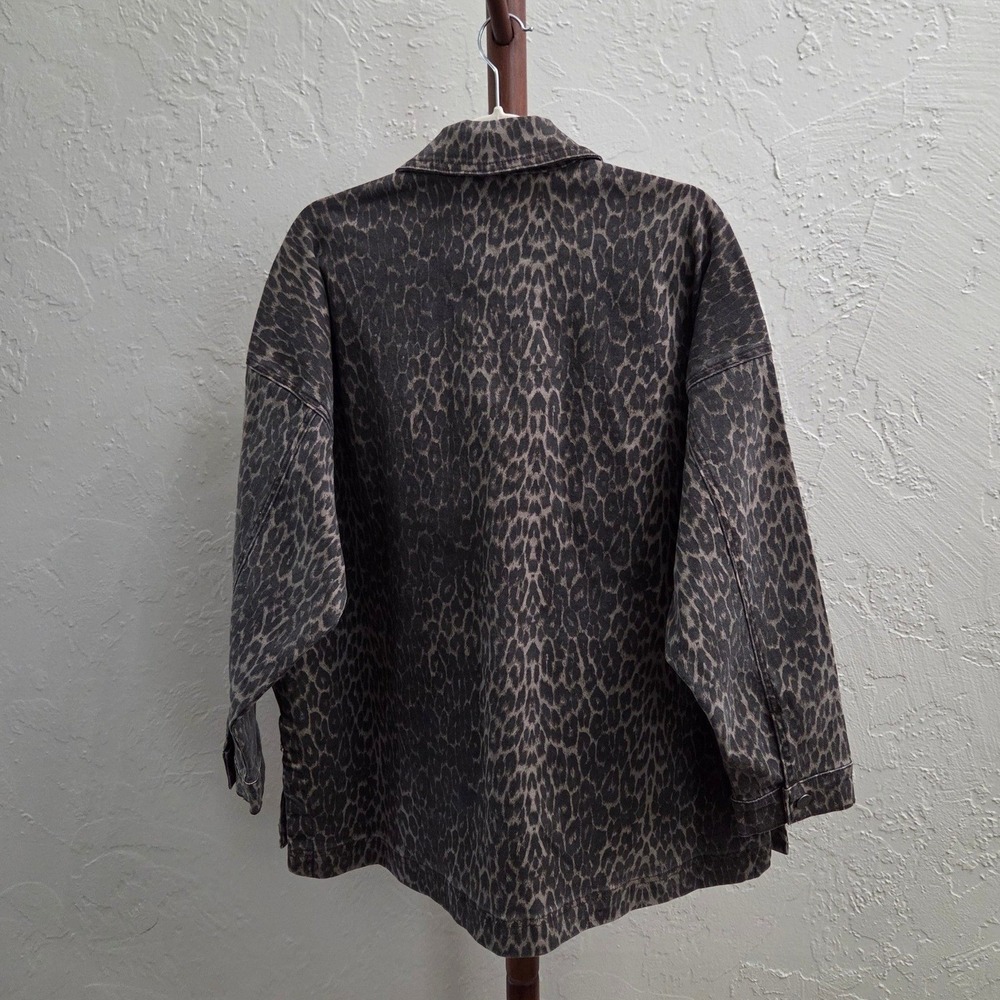 J190. Leopard Print Denim Jacket - Picture 2 of 5
